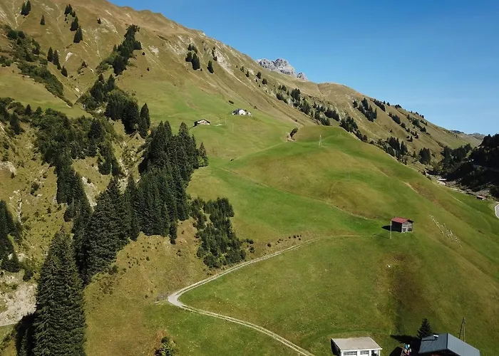 Apartment In Nahe Arlberg *